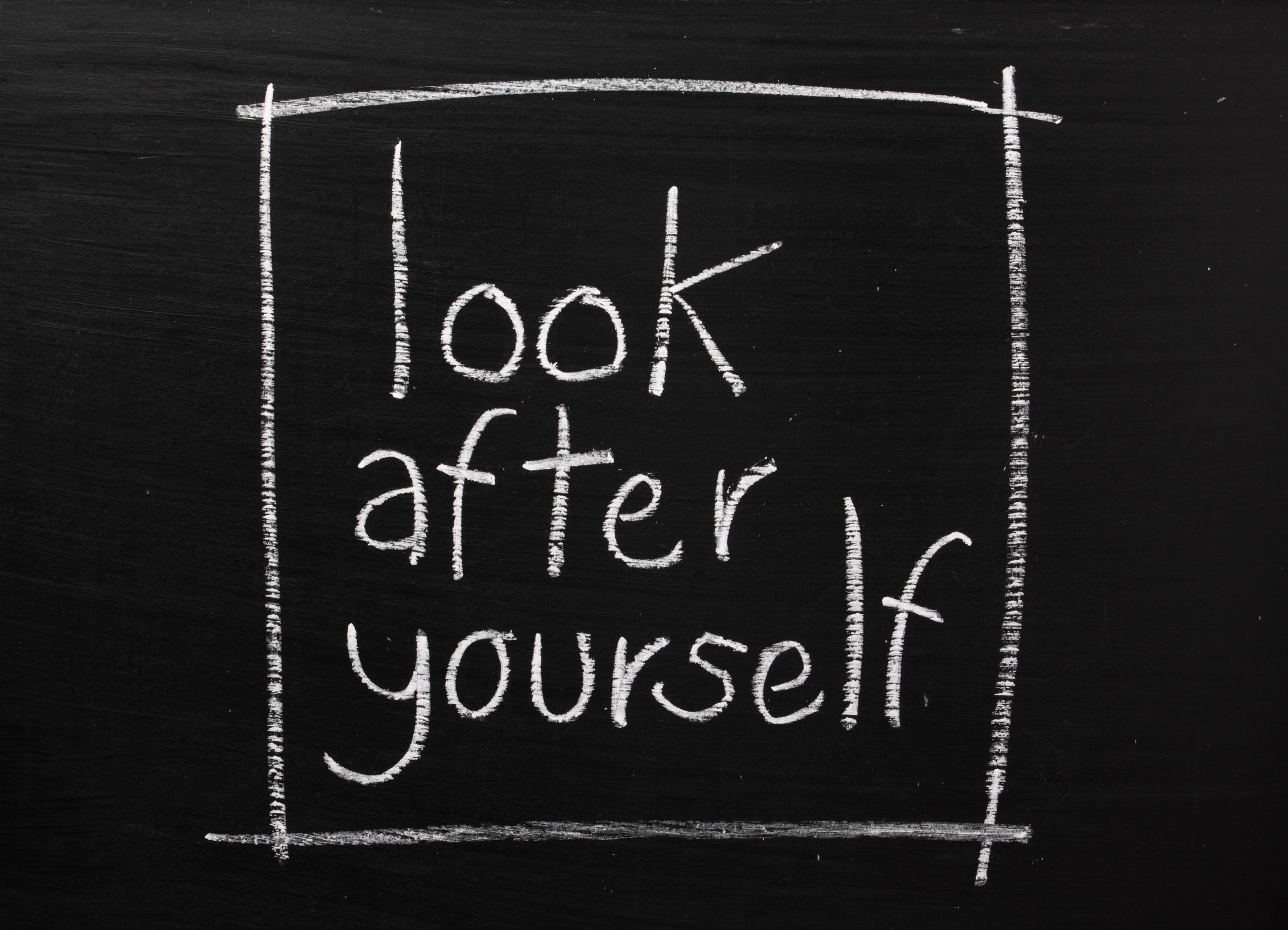 After yourself. Looking after yourself. Look картинка слово. Booklook картинки.